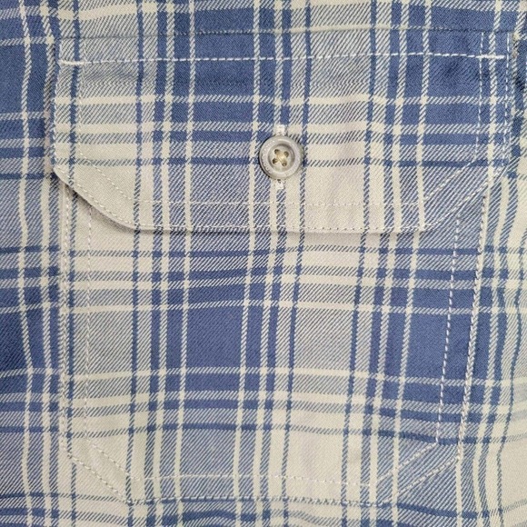 Eddie Bauer Mens Medium Travex LS Blue Gray Plaid Button Down Shirt Hike Camp - Picture 4 of 9
